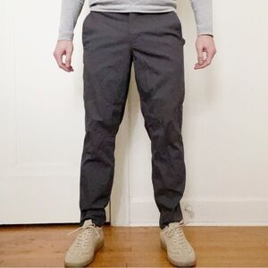 Kit and Ace Men’s Commute Pant Standard Fit Gray 32x29